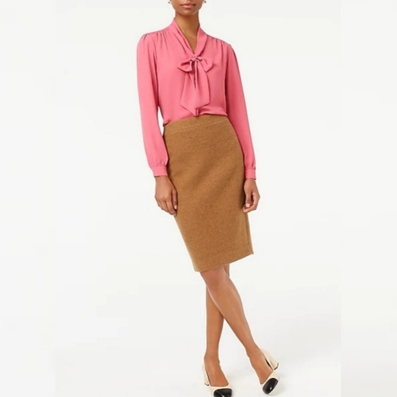 J.Crew The Pencil Skirt 70% Wool Tan Beige - Picture 2 of 7
